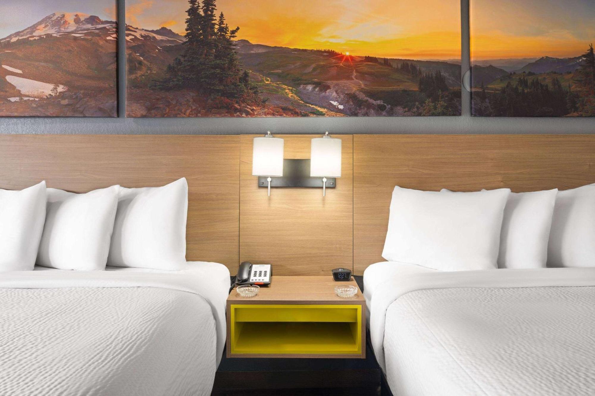 Days Inn By Wyndham Columbus Worthington Dış mekan fotoğraf