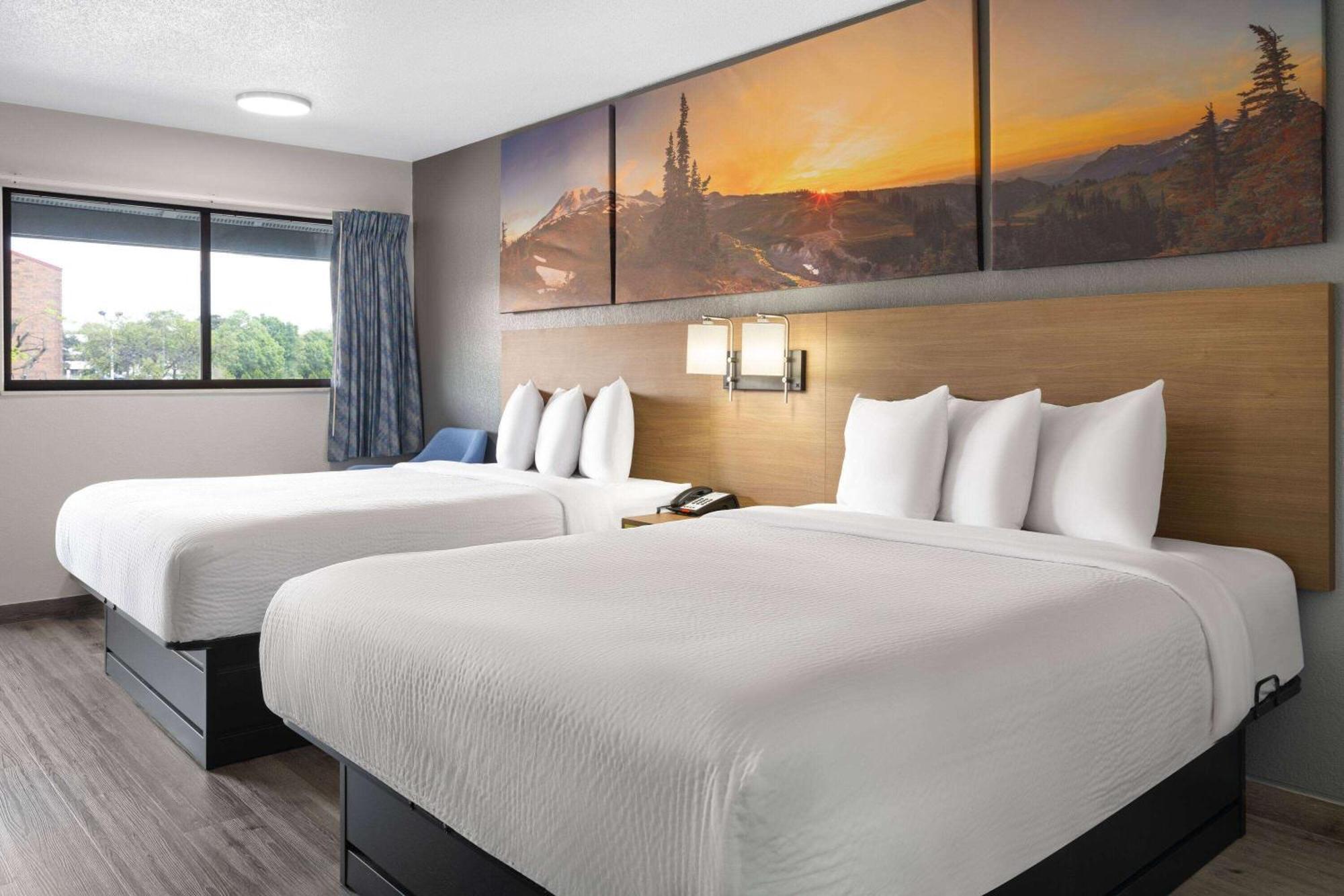 Days Inn By Wyndham Columbus Worthington Dış mekan fotoğraf