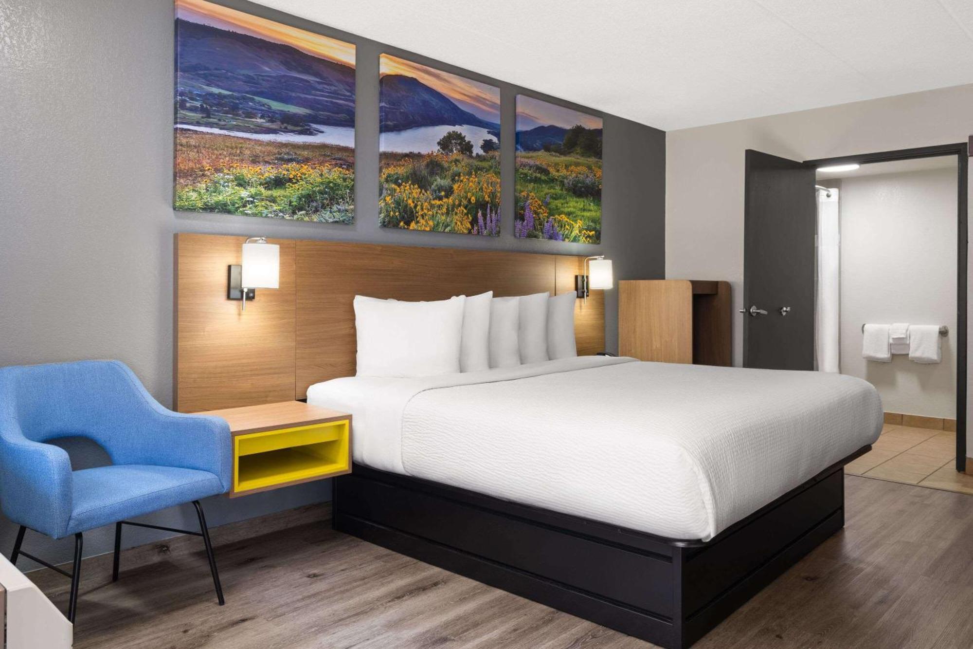 Days Inn By Wyndham Columbus Worthington Dış mekan fotoğraf